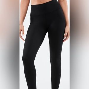 Fabletics. Powerhold. Size medium